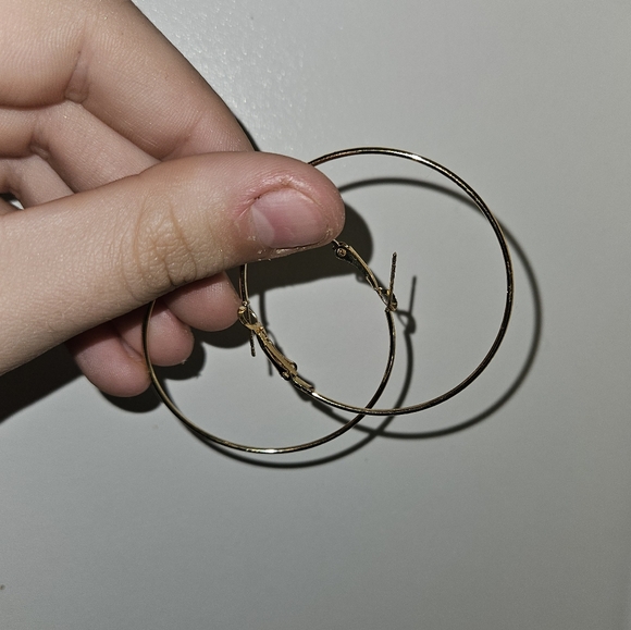 4 pairs of earrings - Picture 4 of 7